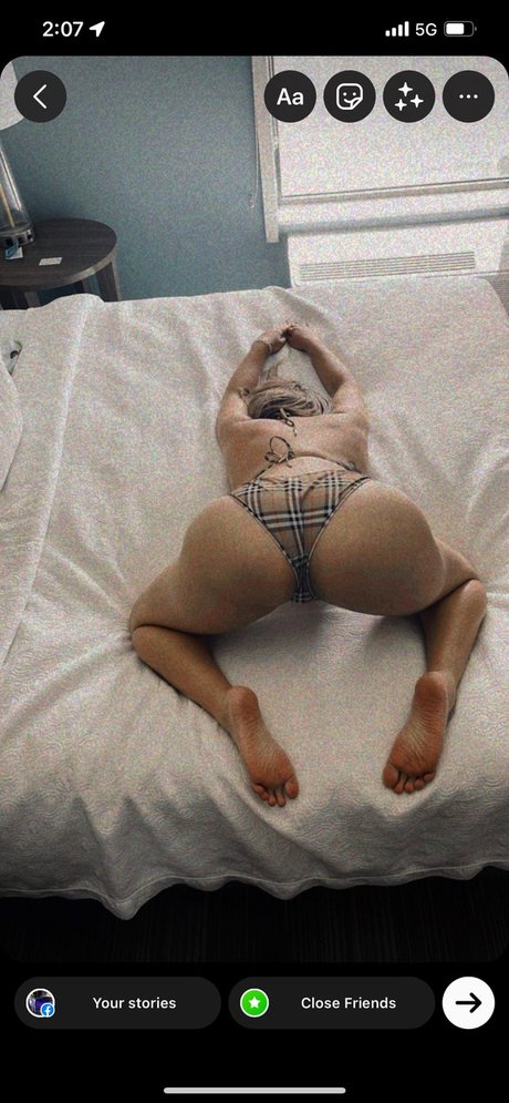 Photo nue de fuite OnlyFans de Mikaylalexxx