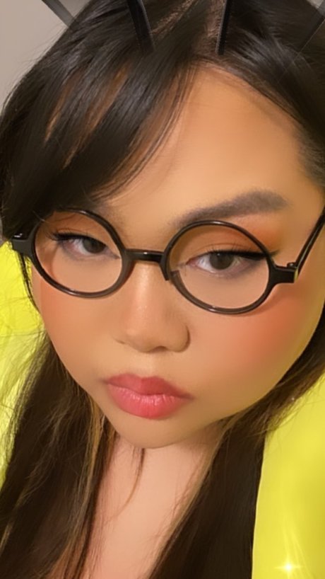 Photo nue de fuite OnlyFans de Mika Mura