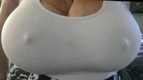 Photo nue de fuite OnlyFans de Miya James