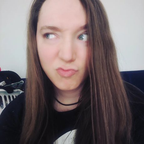 Photo nue de fuite OnlyFans de Mina Kay