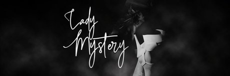 Photo nue de fuite OnlyFans de Lady Mystery  Von Zart Bis Hart