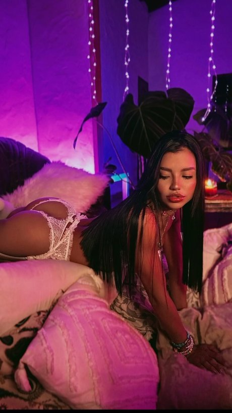 Photo nue de fuite OnlyFans de Andrea Montoya