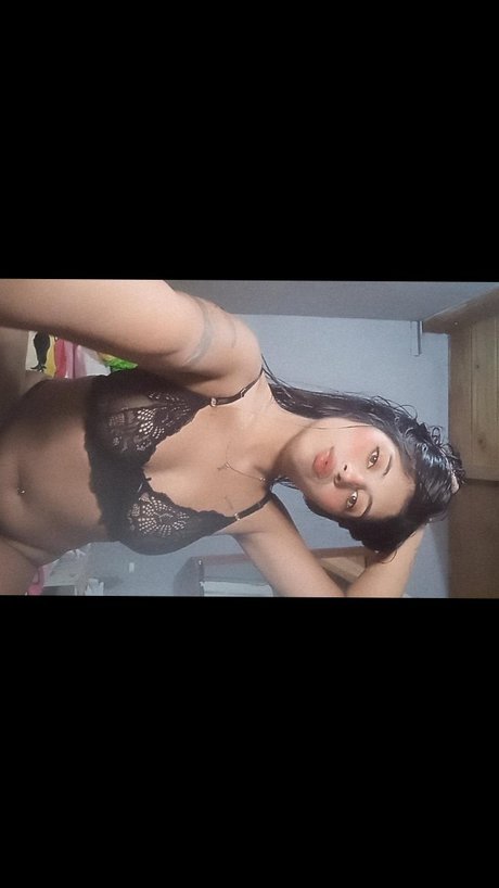 Photo nue de fuite OnlyFans de Zorrahot