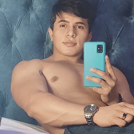 Photo nue de fuite OnlyFans de Joel Moreira Zambrano