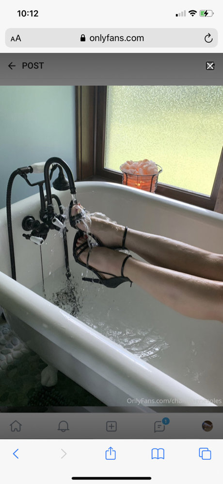 Photo nue de fuite OnlyFans de Champagnesoles