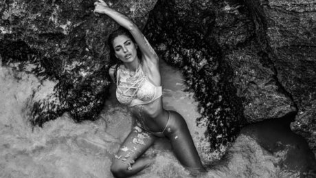 Photo nue de fuite OnlyFans de Mila Casta