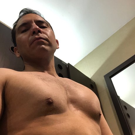 Photo nue de fuite OnlyFans de Camus De Acuario