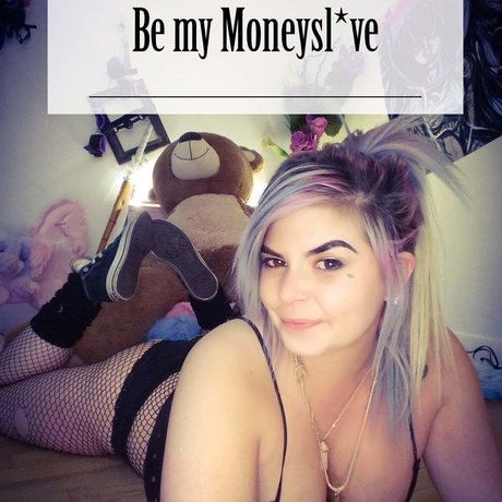 Photo nue de fuite OnlyFans de Miss Charlie Napolon