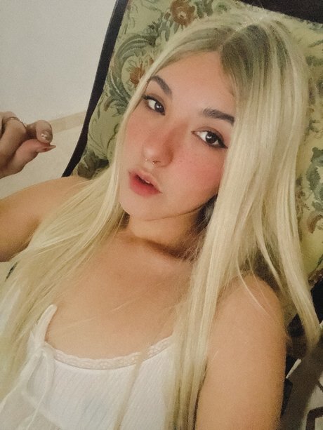 Photo nue de fuite OnlyFans de Mishelle