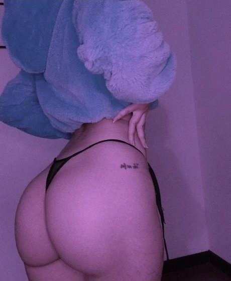 Photo nue de fuite OnlyFans de Carol Andrea 