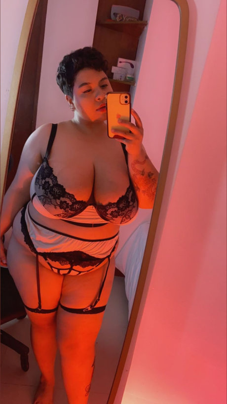 Photo nue de fuite OnlyFans de Camila