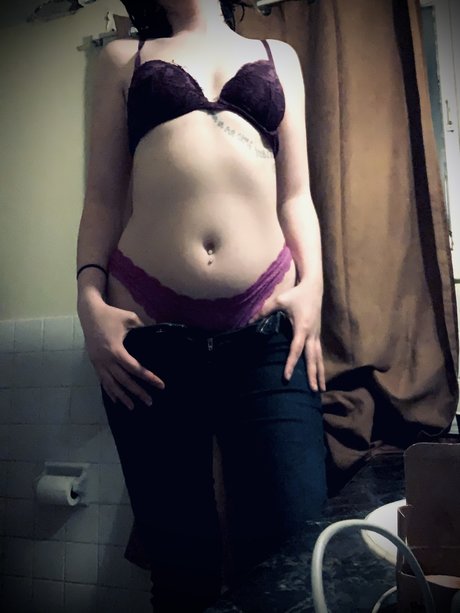 Photo nue de fuite OnlyFans de Alica