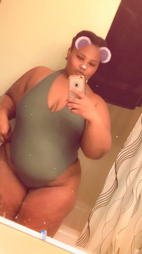 Photo nue de fuite OnlyFans de Camrycaramel