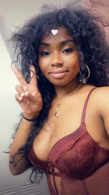 Photo nue de fuite OnlyFans de Alexa Dom