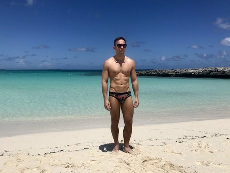 Photo nue de fuite OnlyFans de Hilitommy