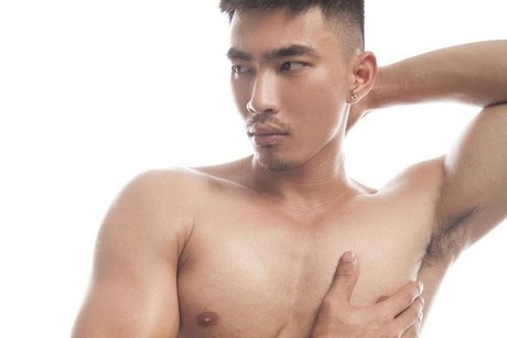 Photo nue de fuite OnlyFans de Shiren Huang