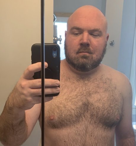 Photo nue de fuite OnlyFans de Jb The Jawbreaker Bear