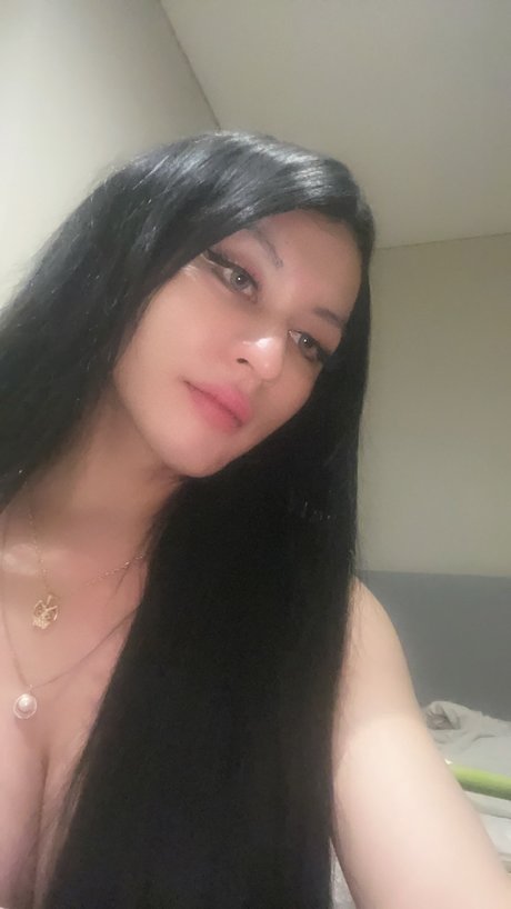 Photo nue de fuite OnlyFans de Dona Adeline Patricia Betrix