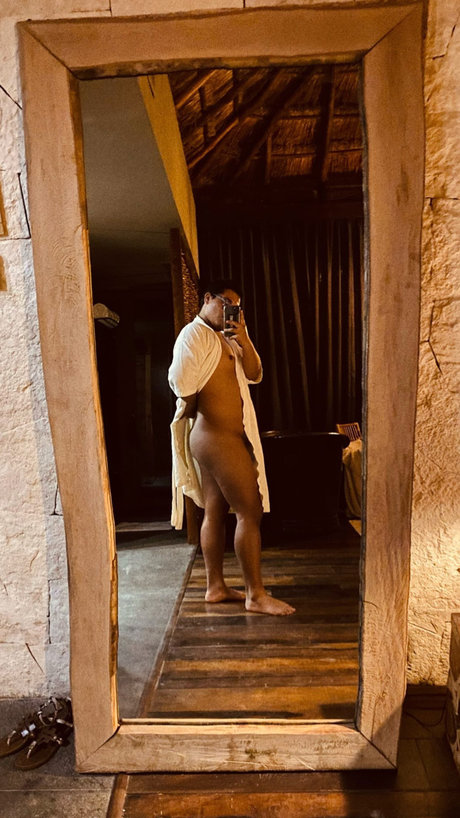 Photo nue de fuite OnlyFans de Hctor M Murillo