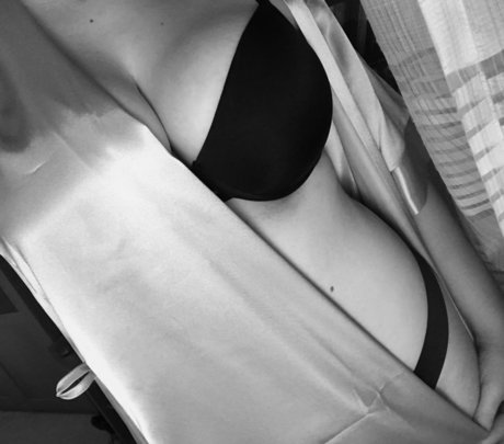 Photo nue de fuite OnlyFans de Moonchild