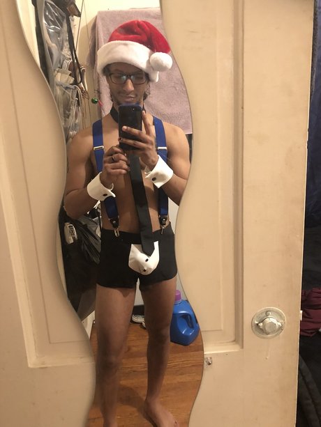 Photo nue de fuite OnlyFans de Monument Danny