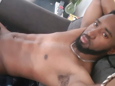Photo nue de fuite OnlyFans de Jamaican Sensation