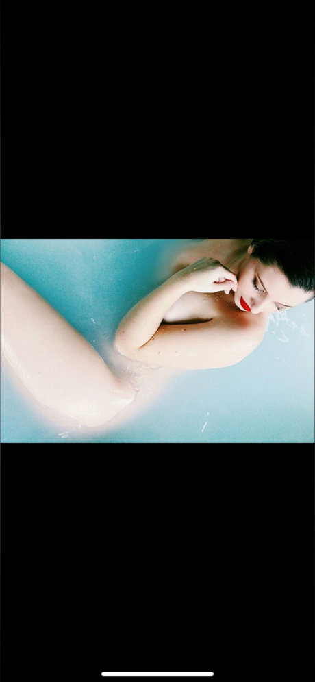 Photo nue de fuite OnlyFans de Goddess Indigo Free