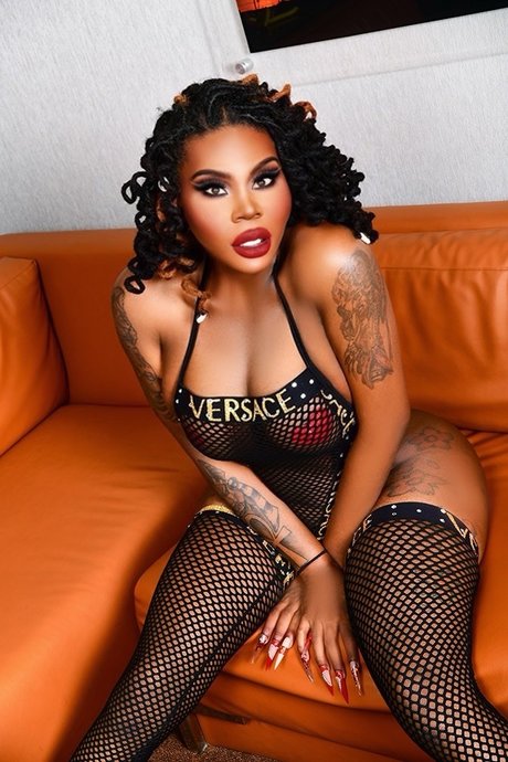 Photo nue de fuite OnlyFans de Tsmonicacoxx