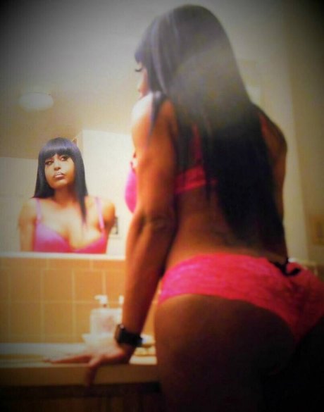 Photo nue de fuite OnlyFans de Mona Loud