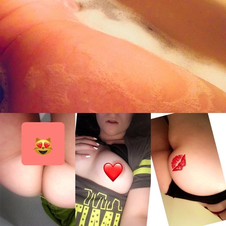 Photo nue de fuite OnlyFans de  Mommy Milkers