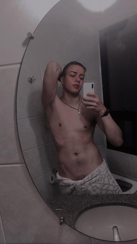 Photo nue de fuite OnlyFans de Hottourist
