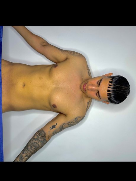 Photo nue de fuite OnlyFans de Fabian Carvajal