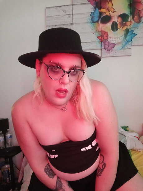 Photo nue de fuite OnlyFans de Evil  Ally V