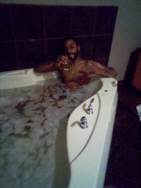 Photo nue de fuite OnlyFans de Mrgetitwet313