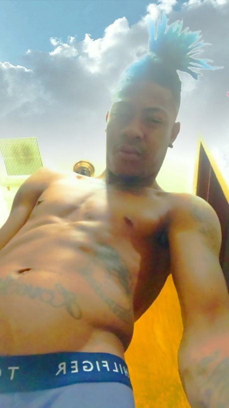 Photo nue de fuite OnlyFans de 414meatslangga