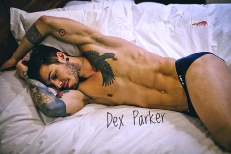 Photo nue de fuite OnlyFans de Dex Parker   Premium