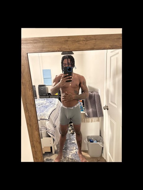 Photo nue de fuite OnlyFans de Mr Bone 