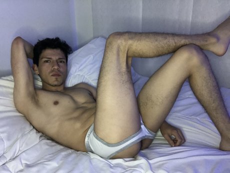 Photo nue de fuite OnlyFans de Moya