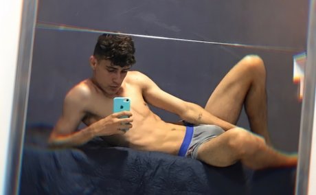 Photo nue de fuite OnlyFans de Mauricio Da Silva Lima