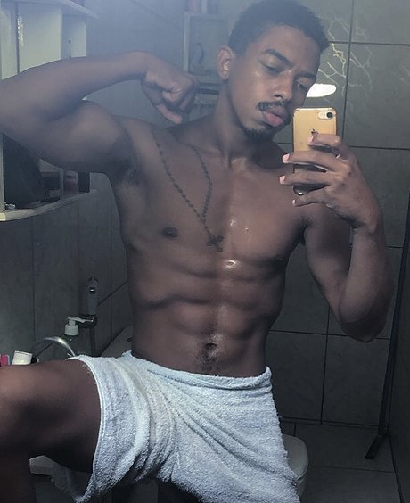 Adrianobthencurt