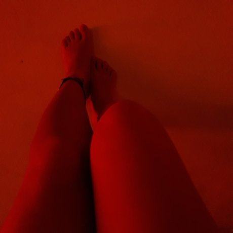 Photo nue de fuite OnlyFans de Morobalatinfeet