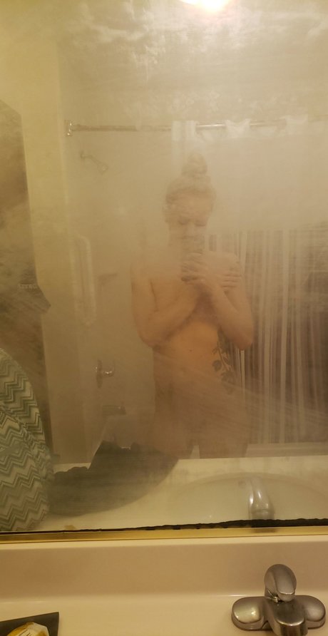 Photo nue de fuite OnlyFans de Morgan Breann