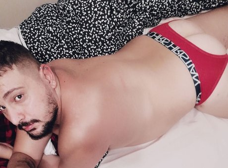 Photo nue de fuite OnlyFans de Horrorbear