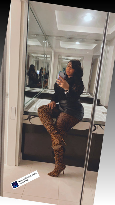 Photo nue de fuite OnlyFans de Mimi Larose