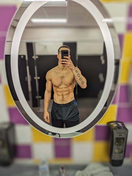 Photo nue de fuite OnlyFans de Dreamy Trainer 