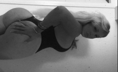 Photo nue de fuite OnlyFans de Jenna