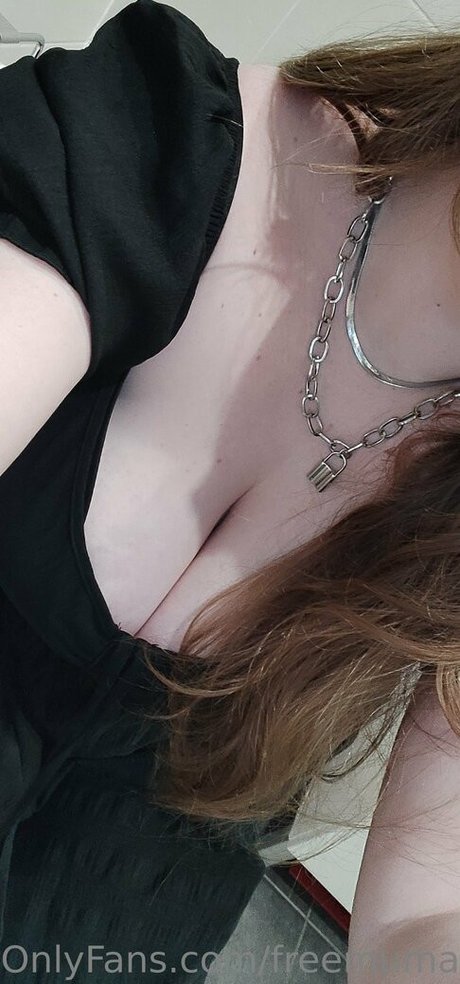 Photo nue de fuite OnlyFans de Freemumacosplay