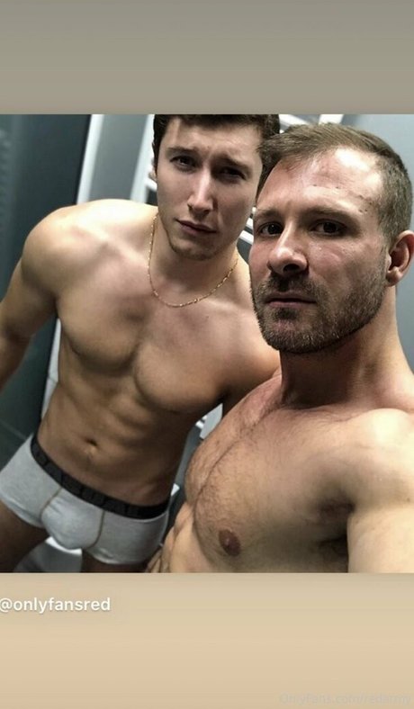 Photo nue de fuite OnlyFans de Redarmy