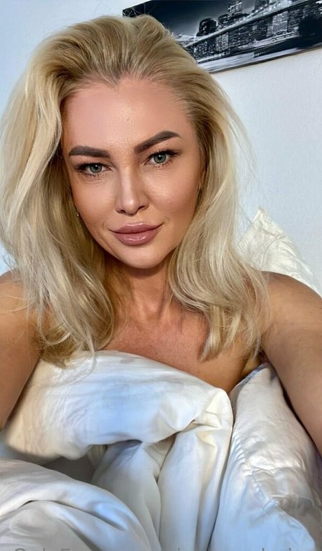 Photo nue de fuite OnlyFans de Xmommynina