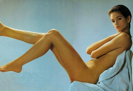 Photo nue de fuite OnlyFans de Cindy Crawford